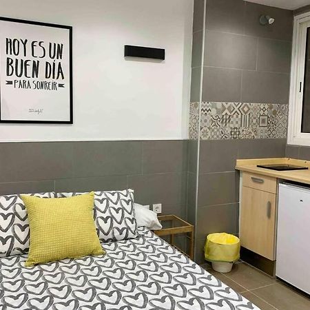 Nice Apartment In Barcelona By Perita Next Metro St T1 Extérieur photo