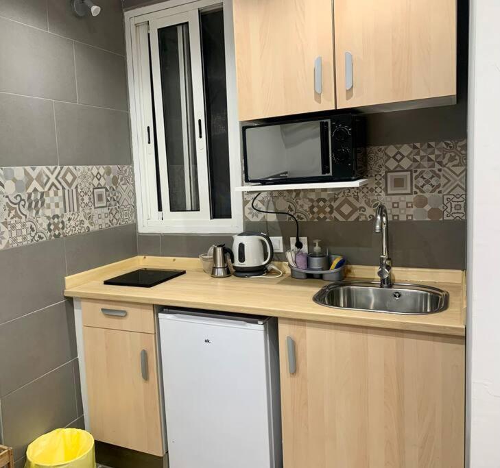 Nice Apartment In Barcelona By Perita Next Metro St T1 Extérieur photo